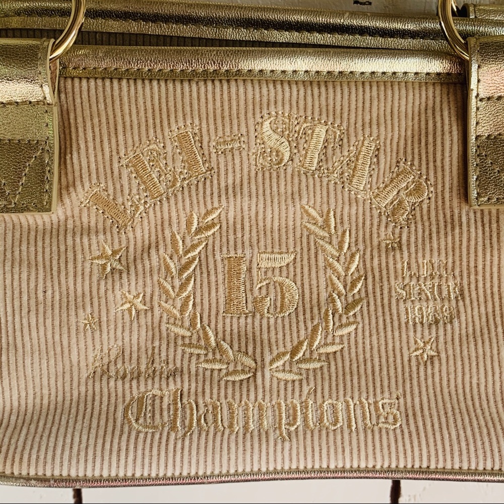 L.E.I. Corduroy Purse with Gold Accents - Picture 2 of 10